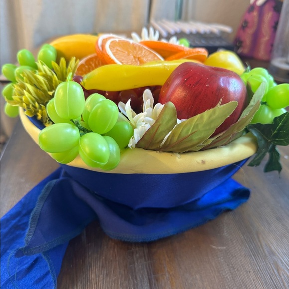 Hand made Carmen Miranda costume - Picture 4 of 4